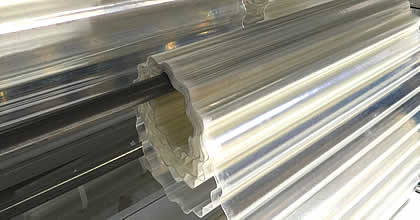 Wellbahnen aus glasfaserverstärkten Polyester - GFK